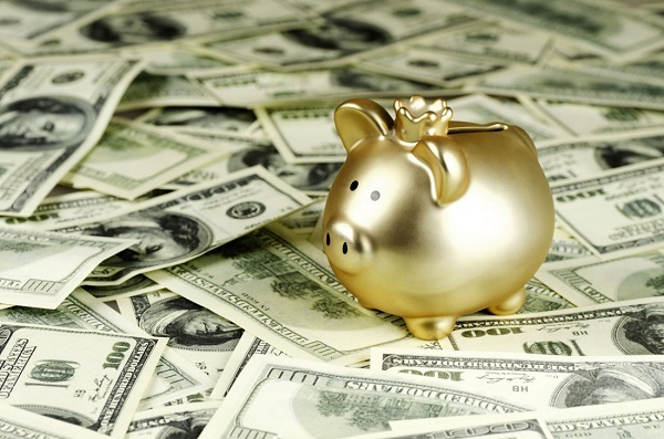 欧洲央行官员Kazaks警告：降息为时过早